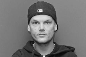 Verstorbener Star-DJ Avicii wird in kleinem Kreise beigesetzt