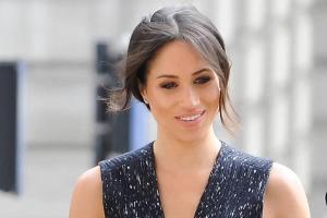 Prinz Charles führt Meghan Markle zum Altar