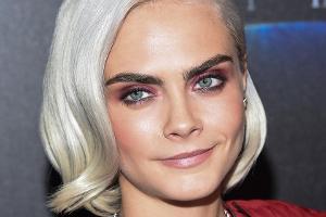 Cara Delevingne freut sich riesig auf die royale Hochzeit