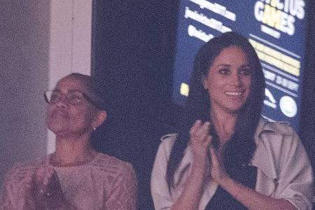 Doria Ragland und Meghan Markle bei einer Sportveranstaltung im Herbst 2017