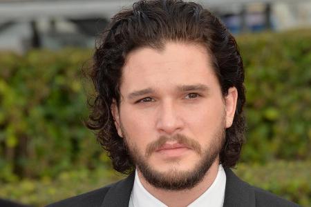 Liebesszenen unter Freunden haben einen komischen Beigeschmack für Kit Harington Liebesszenen unter Freunden haben einen komischen Beigeschmack für Kit Harington