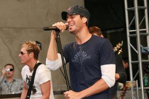 Hat Enrique Iglesias gerade den ersten Sommer-Hit veröffentlicht?