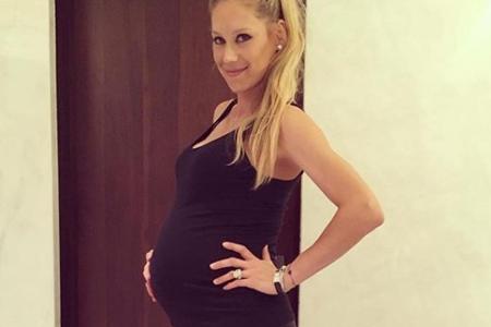 So sah Anna Kournikova in der 37. Schwangerschaftswoche aus So sah Anna Kournikova in der 37. Schwangerschaftswoche aus