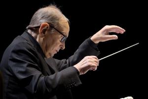 Ennio Morricone gibt ein letztes Konzert in Deutschland