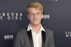 Schauspieler Jackson Odell stirbt mit 20 Jahren