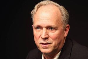 Ulrich Tukur: Wie er an dem Bruch mit seinen Töchtern leidet
