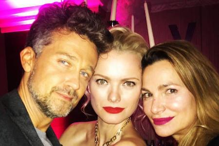 Wayne Carpendale mit Franziska Knuppe (mi.) und Alexandra Kamp beim Deutschen Kosmetikpreis in Düsseldorf Wayne Carpendale mit Franziska Knuppe (mi.) und Alexandra Kamp beim Deutschen Kosmetikpreis in Düsseldorf