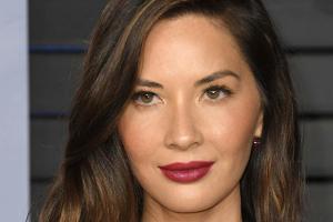 Olivia Munn: Justin Theroux zu daten, wäre nicht ihr "Style"