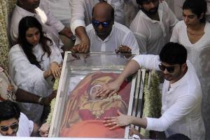 Sridevi Kapoor: Tausende Menschen nehmen in Indien Abschied