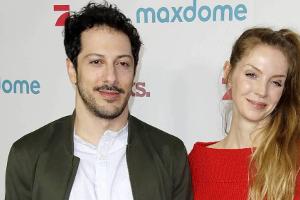 Fahri Yardim und Pheline Roggan bei der Premiere der zweiten Staffel von "Jerks" in Berlin
