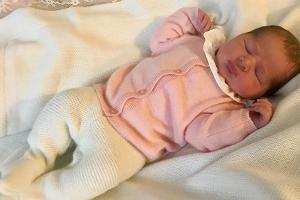 Wie niedlich! Das erste Foto des Schweden-Babys ist da