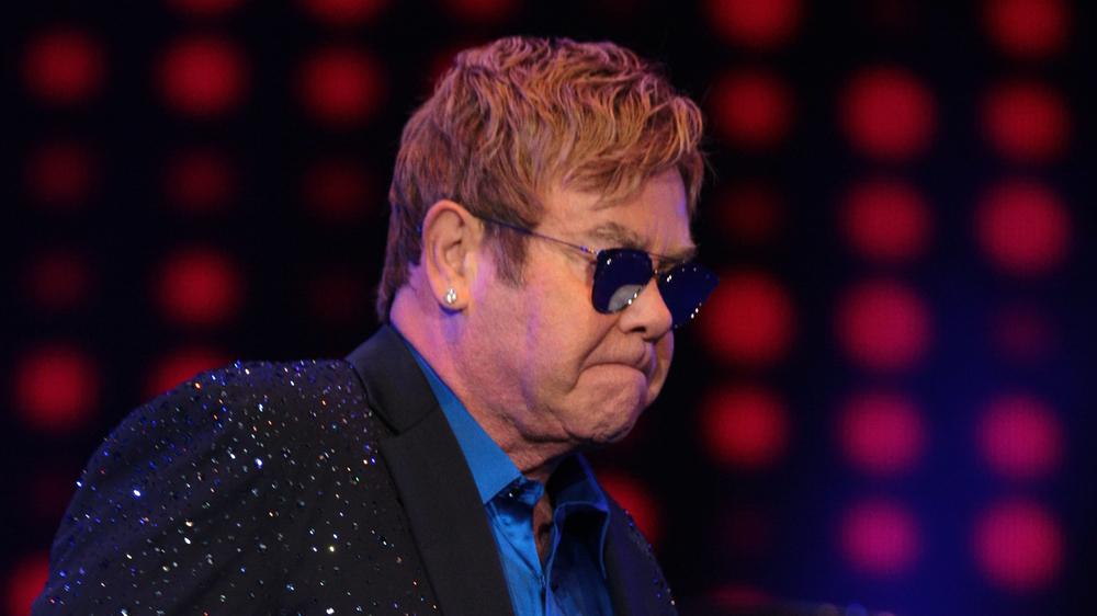 Elton John erklärt seinen Ausraster