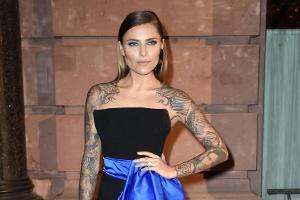 Sophia Thomalla: Wo ist das versprochene Helene-Fischer-Tattoo?