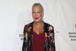 Arztpraxis umstellt: Neues Polizei-Drama um Tori Spelling