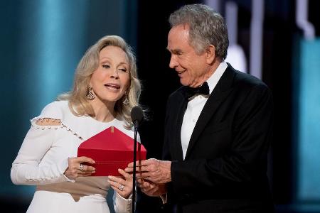 Dieser Moment ging in die Geschichte ein: Faye Dunaway und Warren Beatty bei der Oscar-Verleihung 2017