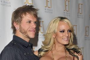 Stormy Daniels lässt sich scheiden