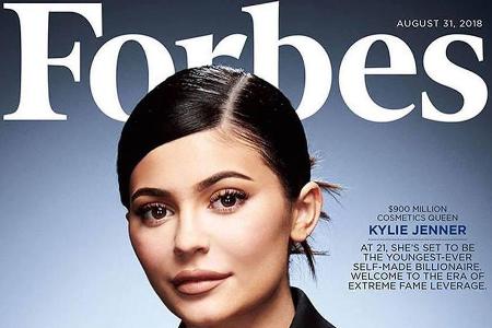 Kylie Jenner ziert das August-Cover von 