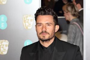 Wegen iPad: Orlando Bloom brüllt Dame im Publikum an