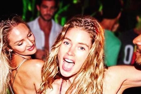 Die Models Candice Swanepoel (l.) und Doutzen Kroes feiern gemeinsam in Brasilien Die Models Candice Swanepoel (l.) und Doutzen Kroes feiern gemeinsam in Brasilien