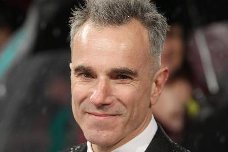 Man hätte Schauspiellegende Daniel Day-Lewis wohl nicht angesehen, dass er auf Trash-Sendungen steht Man hätte Schauspiellegende Daniel Day-Lewis wohl nicht angesehen, dass er auf Trash-Sendungen steht