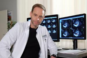 Ex-"Tatort"-Star Julian Weigend wird Chefarzt in der Sachsenklinik