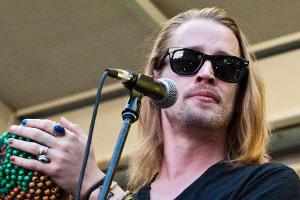 Macaulay Culkin erklärt sein besonderes Verhältnis zu Paris Jackson