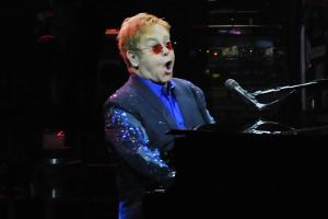 Elton John: Er geht im September auf eine letzte große Tour