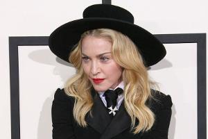 Madonna: Oben-ohne-Bild spaltet ihre Fans