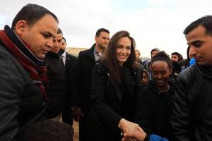 Angelina Jolie: Bewegender Besuch in jordanischem Flüchtlingscamp