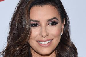 Jetzt zeigt auch Eva Longoria selbst ihren Babybauch
