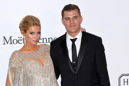Gründen Paris Hilton und ihr Freund Chris Zylka schon bald eine Familie?