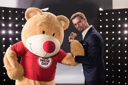 Joko Winterscheidt hat am Samstagabend zahlreiche Promis zu Gast Joko Winterscheidt hat am Samstagabend zahlreiche Promis zu Gast