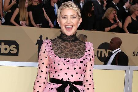 Wie passend: In Zukunft wird Kate Hudson viel rosa Kleidung kaufen müssen!