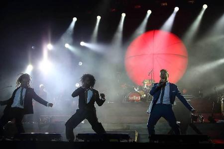 Seeed rocken die Bühne mit ihrem Reggae-Dancehall-Style Seeed rocken die Bühne mit ihrem Reggae-Dancehall-Style
