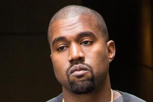 Kanye West bei einem Spaziergang in New York