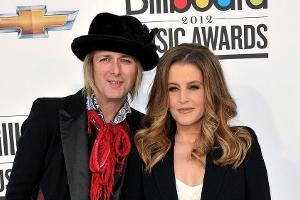 100 Millionen Dollar! Lisa Marie Presley verklagt Ex-Manager