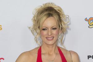 Hat Stormy Daniels ein Kleid mit Spuren von Donald Trumps DNA?
