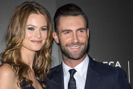 Sind nun offiziell zweifache Eltern: Behati Prinsloo und Adam Levine Sind nun offiziell zweifache Eltern: Behati Prinsloo und Adam Levine