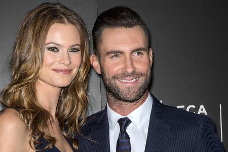 Sind nun offiziell zweifache Eltern: Behati Prinsloo und Adam Levine