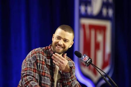 Ein gut aufgelegter Justin Timberlake bei der Pressekonferenz zur Halbzeitshow des 52. Super Bowls Ein gut aufgelegter Justin Timberlake bei der Pressekonferenz zur Halbzeitshow des 52. Super Bowls