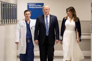 Donald und Melania Trump besuchen Opfer des Amoklaufs