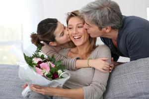 Im Netz das ideale Last-Minute-Geschenk zum Muttertag finden
