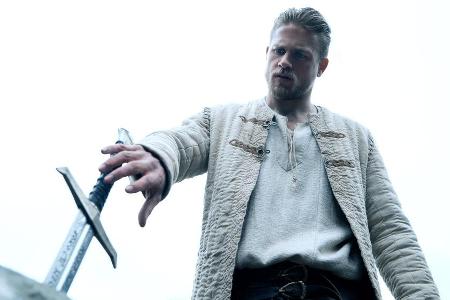 Charlie Hunnam als Arthur in 