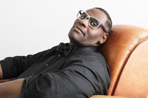 Alphonso Williams: Mit Cover-Songs endlich an die Spitze der Charts?