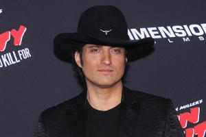 Robert Rodriguez' Wrestling-Serie läuft jetzt im Free-TV