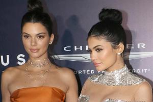 "Respektlos und ekelhaft": T-Shirt-Zoff um Kendall und Kylie Jenner