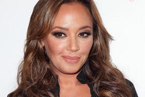 "Kevin Can Wait": Leah Remini wird fester Bestandteil der 2. Staffel