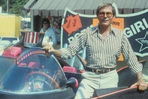 Jetzt wacht er nicht mehr über Gotham: Stars trauern um Adam West