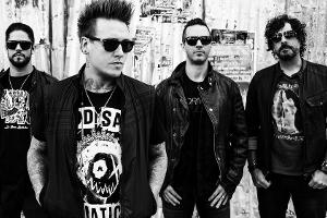 Papa Roach sprechen über ihre "dunklen Zeiten"