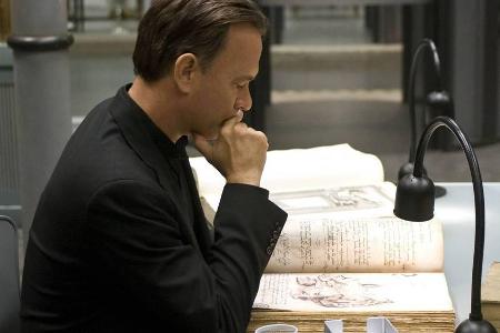 Robert Langdon wird in den Verfilmungen von Tom Hanks verkörpert. Sein neues Abenteuer gibt es jetzt in Buchform